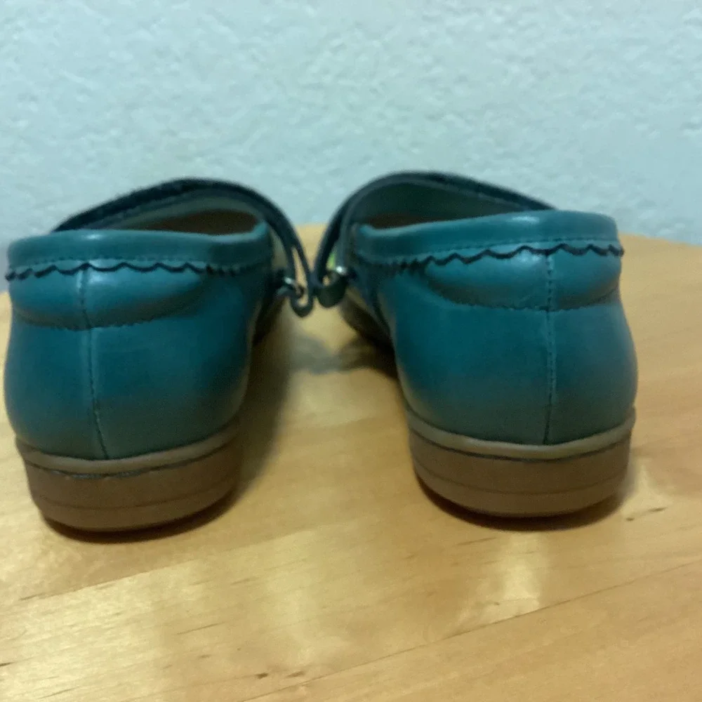 LIVIE & LUCA Teal Neon Green Patent Toe Strap Mary Jane Shoes Kids‎ Size 1